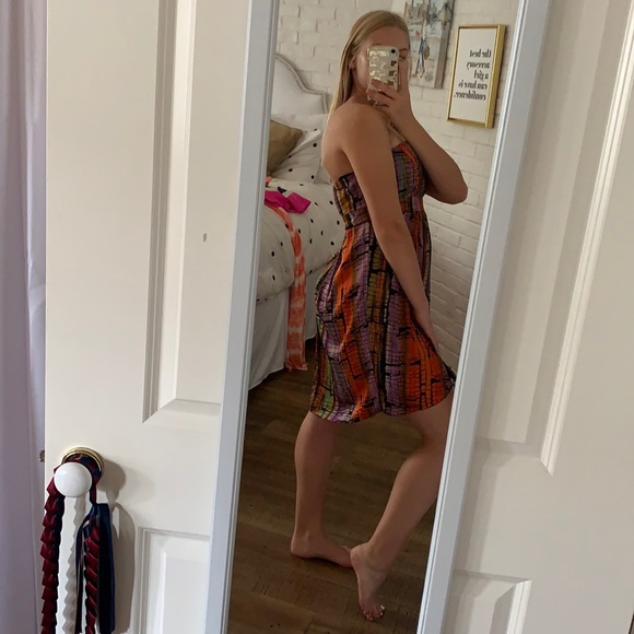 BCBG Mini Strapless Dress (Womens size 6) - Picture 4 of 6